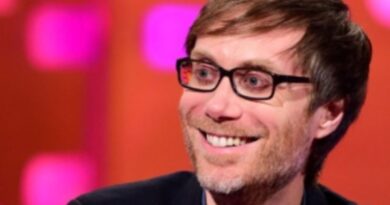 Stephen Merchant Net Worth – Biography, Career, Spouse And More