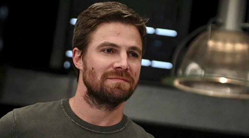 Stephen Amell – Net Worth 2021