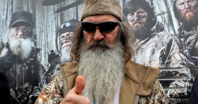 How Much is Si Robertson Worth in 2021?