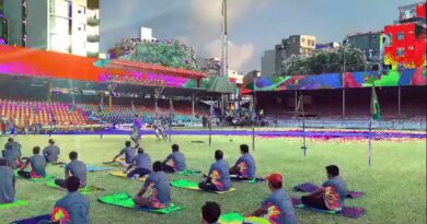 Mob storms yoga day event in Maldives