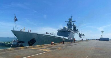 Colombo allows Pakistani frigate Taimur to dock, Dhaka says no