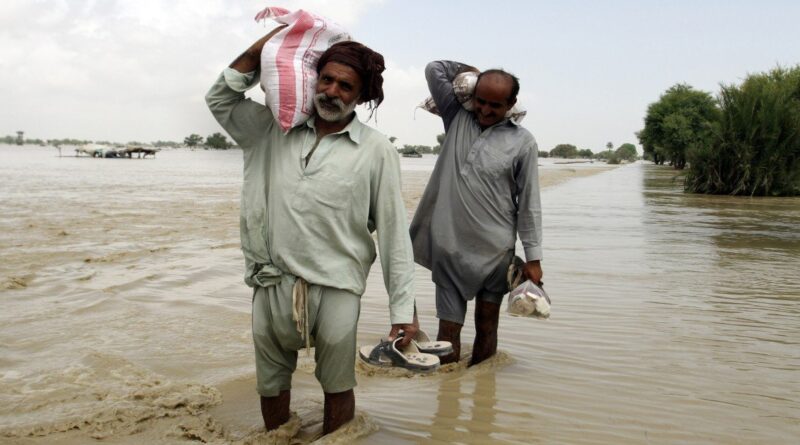 1,100 Dead in Floods, a 3rd of Country Under Water: 'Monster Monsoon' Shakes Pakistan | What's Causing it?