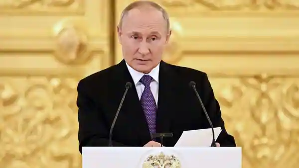Russian President Vladimir Putin Survives Assassination Attempt: