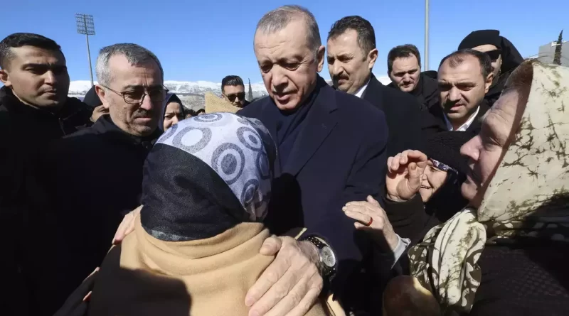 Turkey President Faces Voter Fury After Earthquake