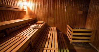 Wellhealthorganic.com:Difference-Between-Steam-Room-and-Sauna-Health-Benefits-of-Steam-Room
